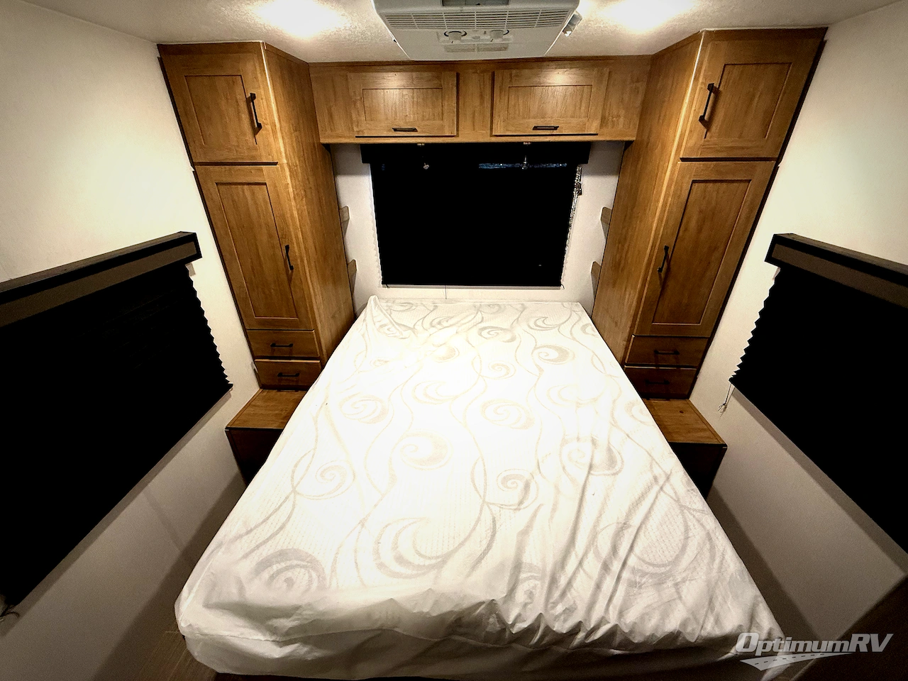 2024 Coachmen Freedom Express Ultra Lite 298FDS Photo 15