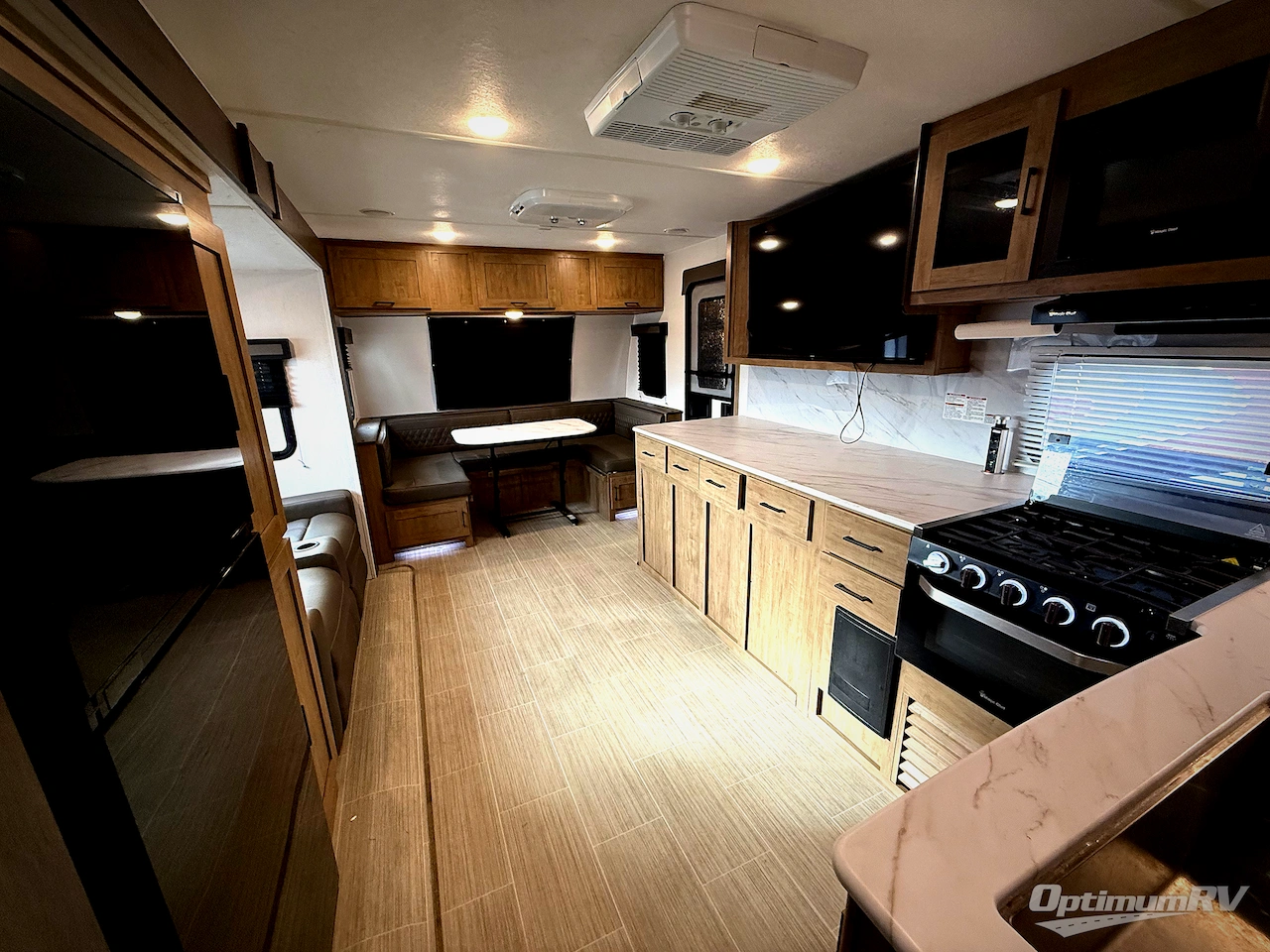 2024 Coachmen Freedom Express Ultra Lite 298FDS Photo 17