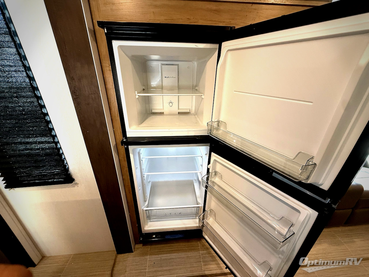 2024 Coachmen Freedom Express Ultra Lite 298FDS Photo 14