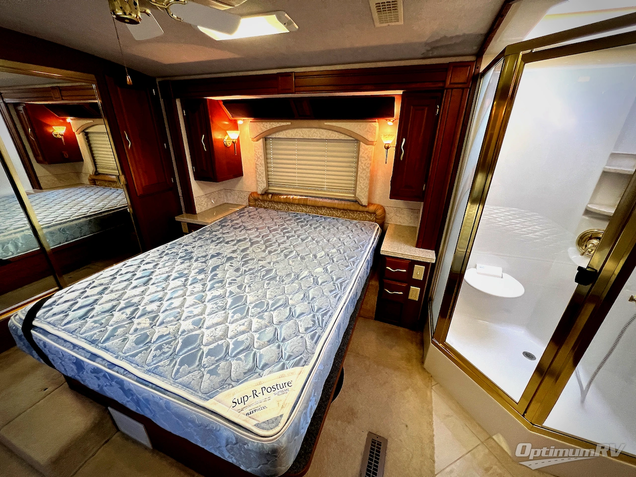 2001 American Coach American Eagle 40EQS Photo 48