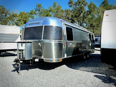 Used 2019 Airstream Tommy Bahama 27FB Featured Photo