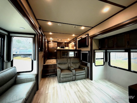Used 2022 Grand Design Solitude 390RK Featured Photo