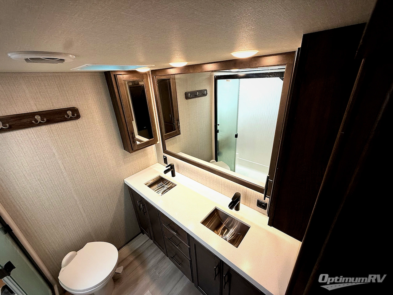 2022 Grand Design Solitude 390RK Photo 5