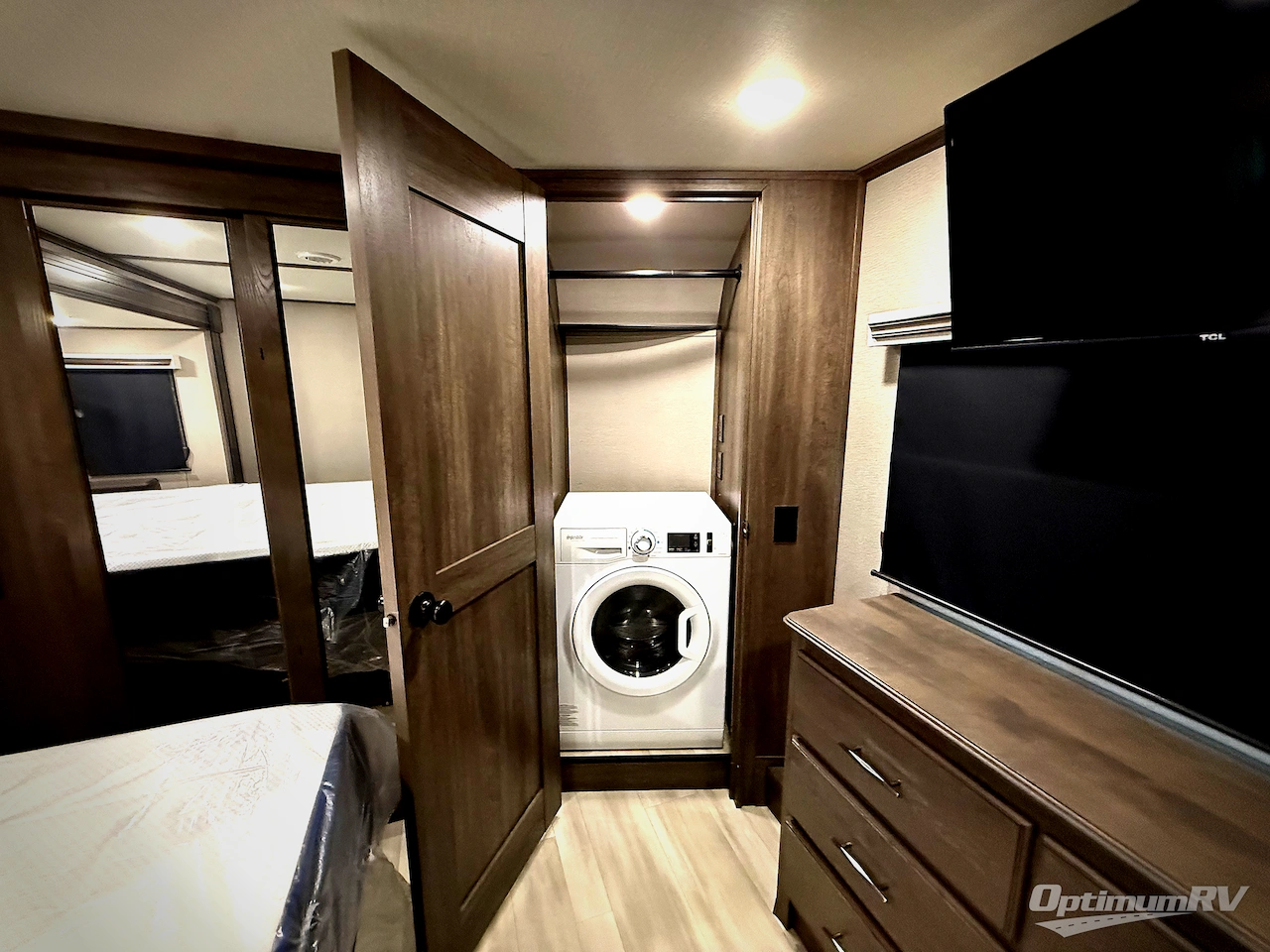 2022 Grand Design Solitude 390RK Photo 12