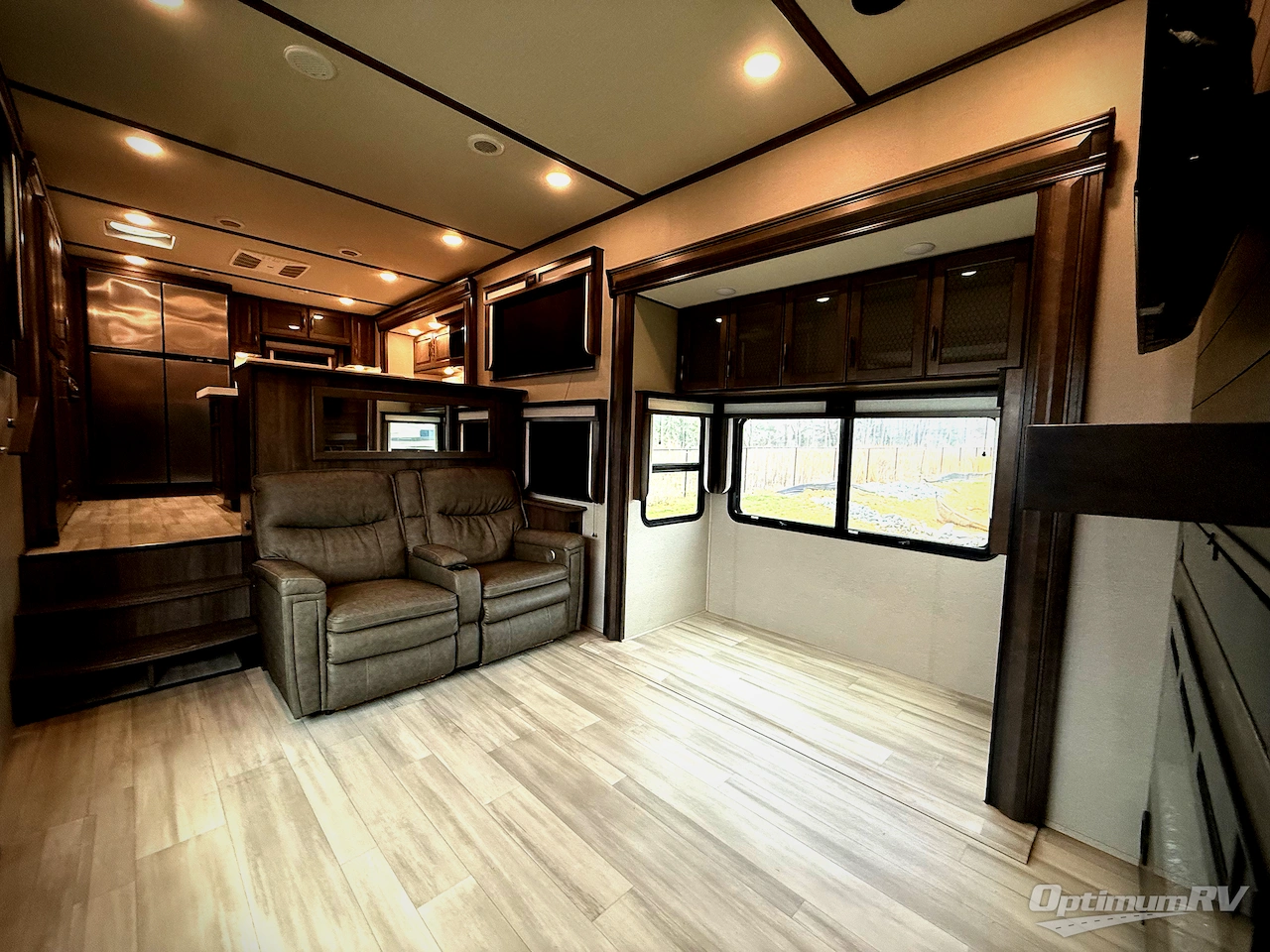 2022 Grand Design Solitude 390RK Photo 15