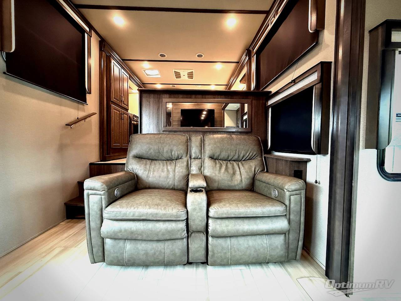 2022 Grand Design Solitude 390RK Photo 16