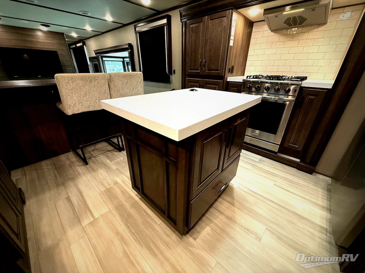 2022 Grand Design Solitude 390RK Photo 31