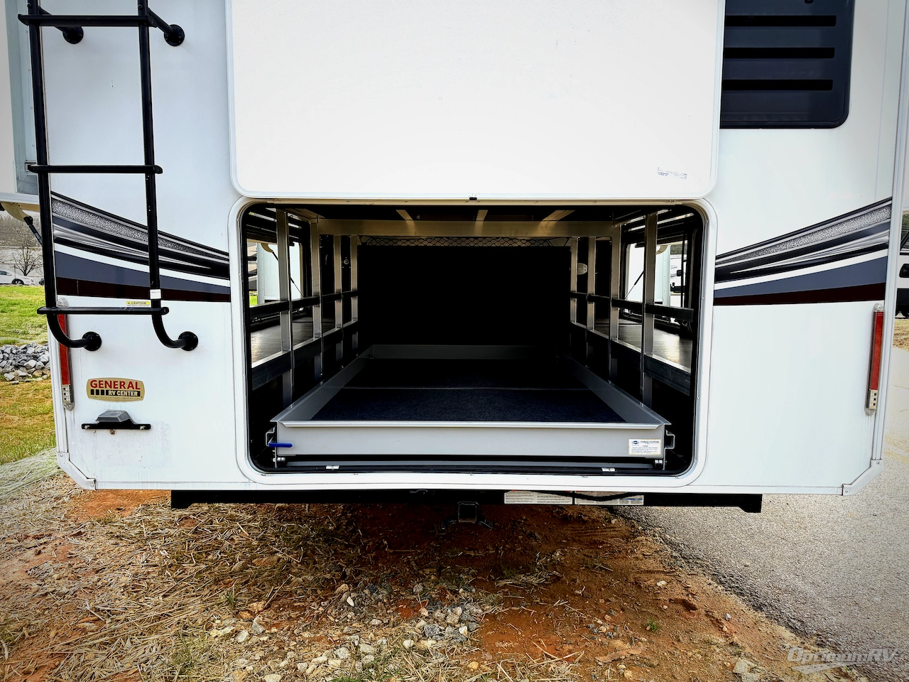 2022 Grand Design Solitude 390RK Photo 39