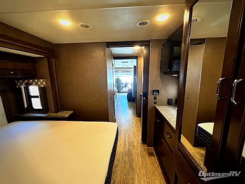 2018 Thor Hurricane 34P RV Photo 2