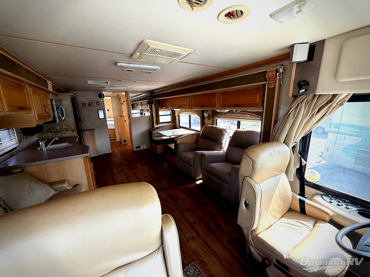 2004 Fleetwood Bounder Diesel 38N Photo 4