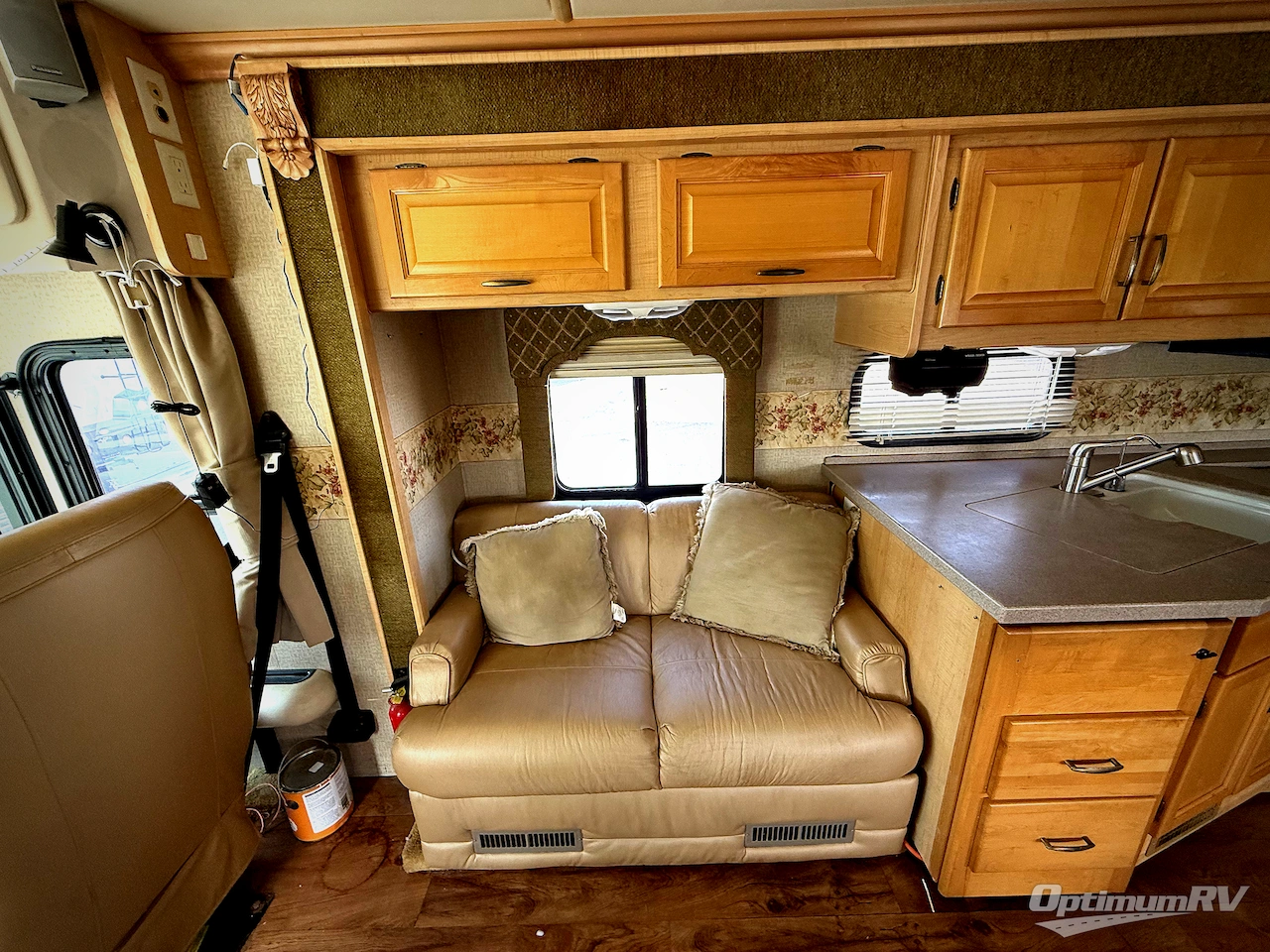 2004 Fleetwood Bounder Diesel 38N Photo 8