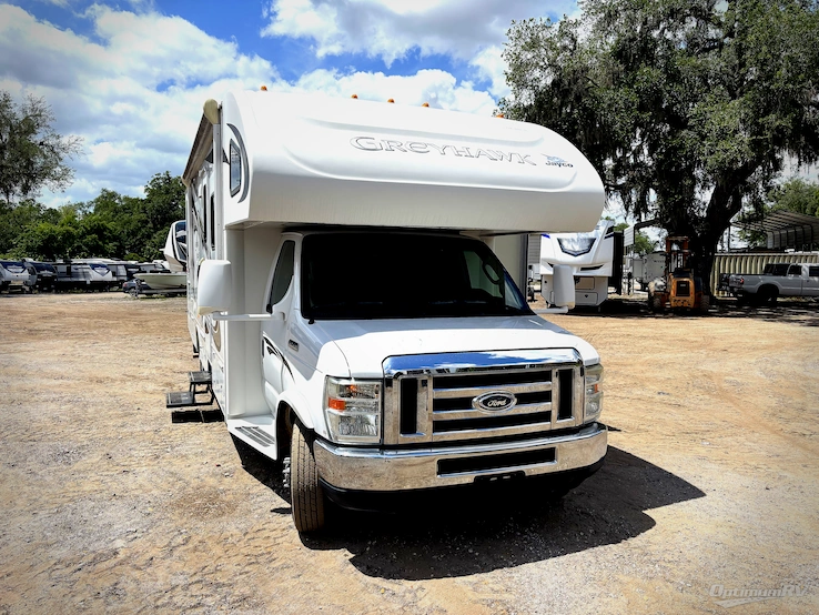 2013 Jayco Greyhawk 31DS RV Photo 1
