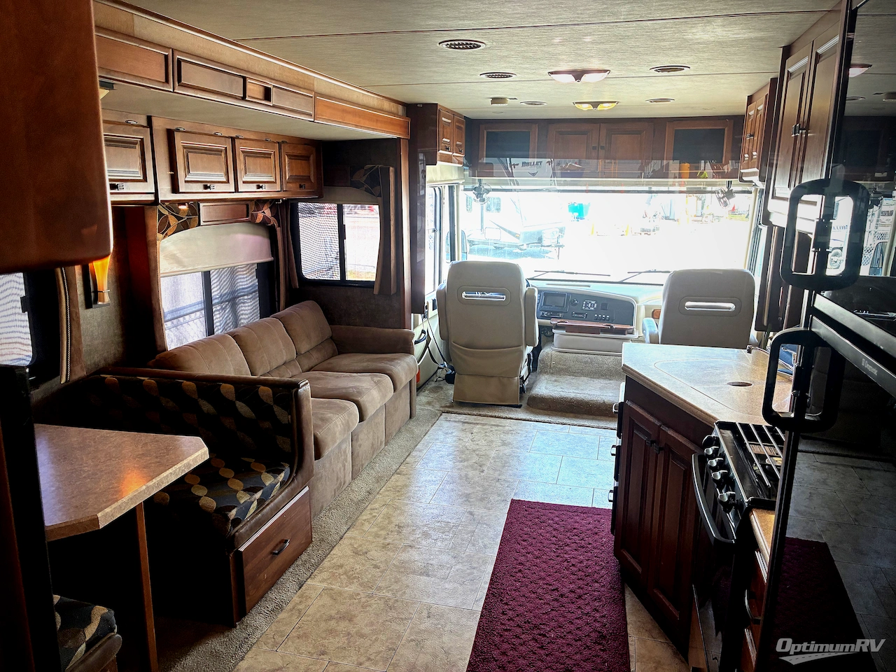 2011 Tiffin Allegro 32 CA Photo 11