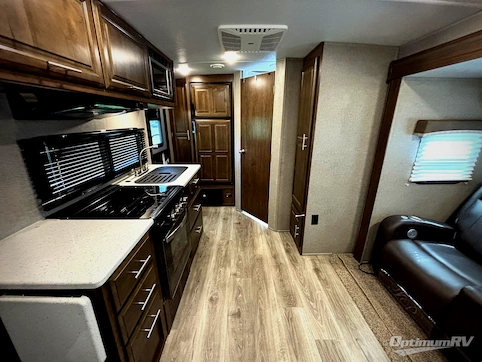 2021 Forest River Flagstaff Micro Lite 22FBS RV Photo 2