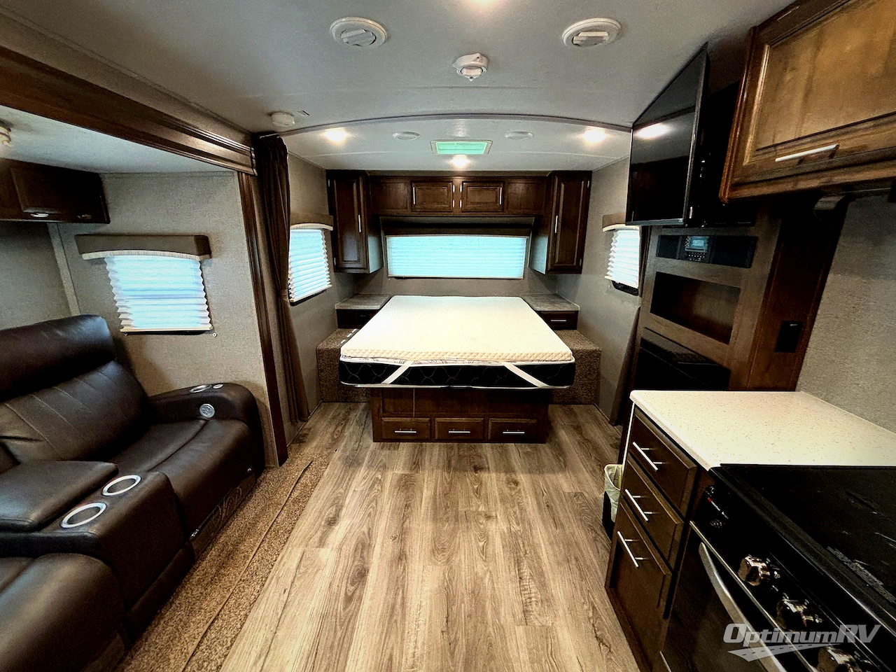 2021 Forest River Flagstaff Micro Lite 22FBS Photo 5