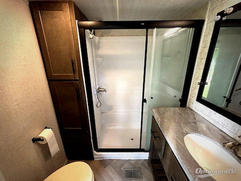 2021 Forest River Salem Grand Villa 42FK RV Photo 3