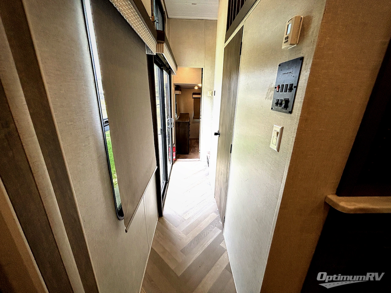2021 Forest River Salem Grand Villa 42FK Photo 16