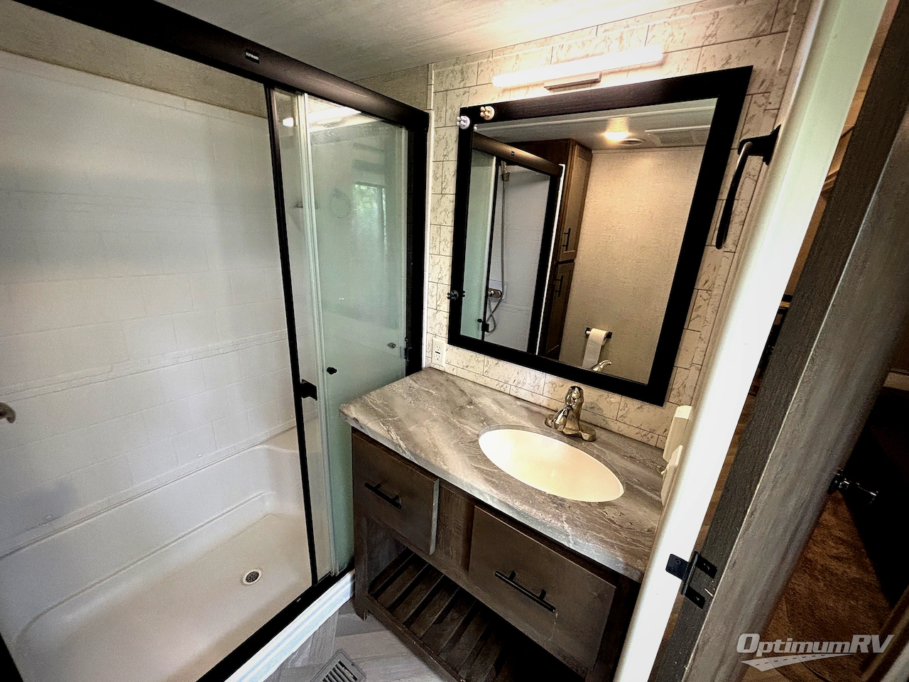 2021 Forest River Salem Grand Villa 42FK Photo 18