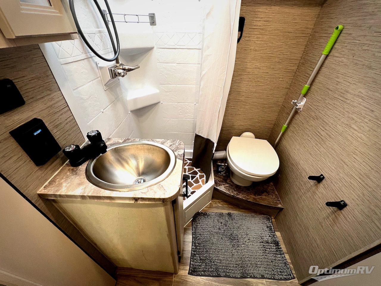 2021 Thor Axis 24.1 Photo 19