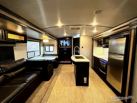 2021 Forest River Surveyor Luxury 266RLDS RV Photo 2