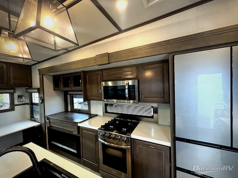 2024 Grand Design Solitude 310GK RV Photo 3