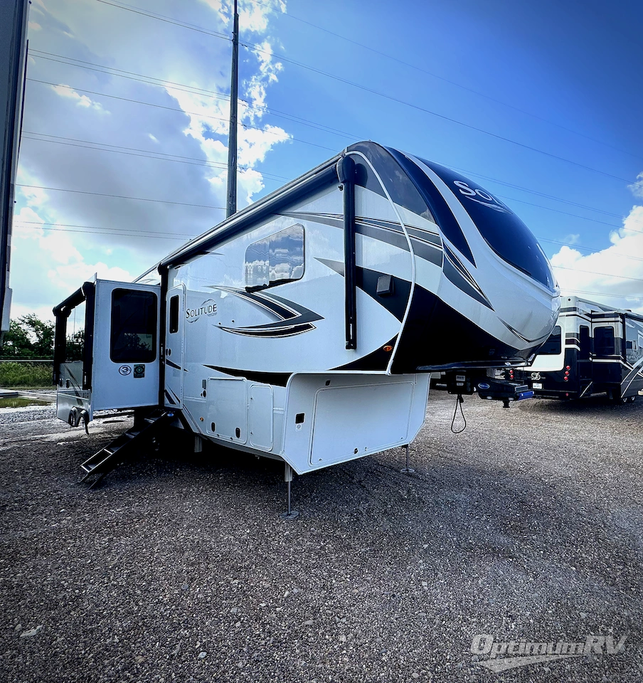 2024 Grand Design Solitude 310GK Photo 15