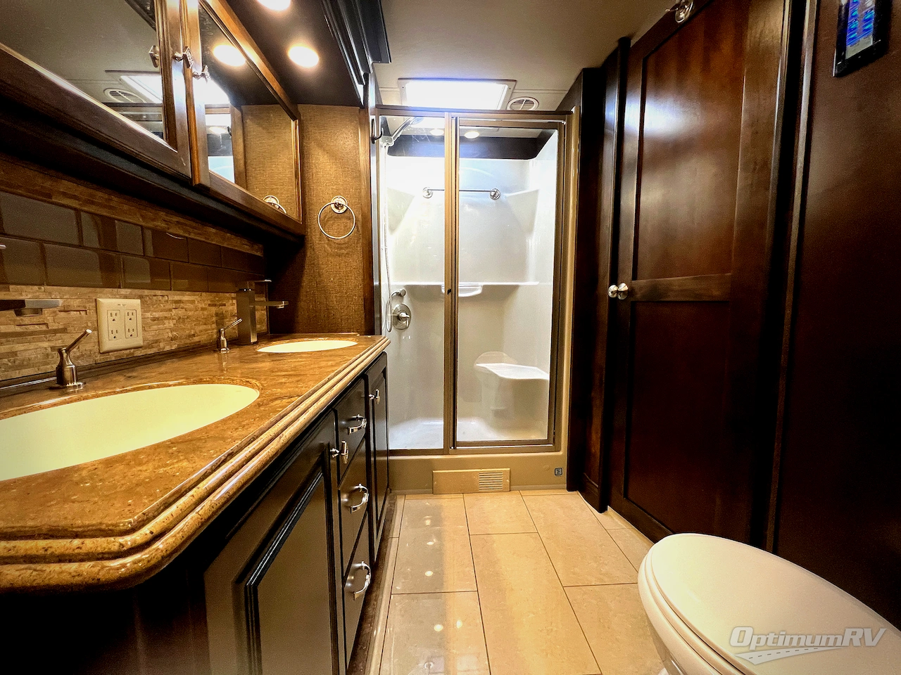 2016 Tiffin Phaeton 40AH Photo 21