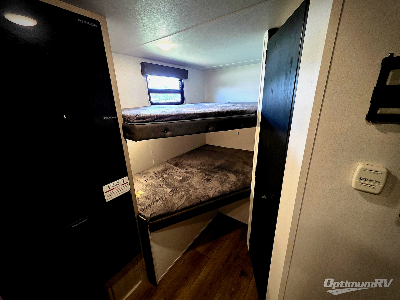 2025 Palomino Puma Camping Edition 18BHCE Photo 9