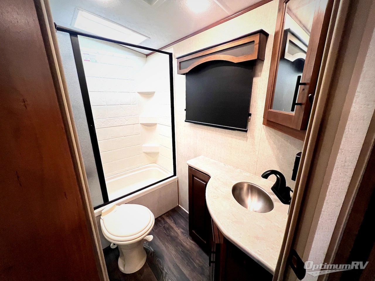 2024 Outdoors RV Timber Ridge Titanium Series 28BKS Photo 9