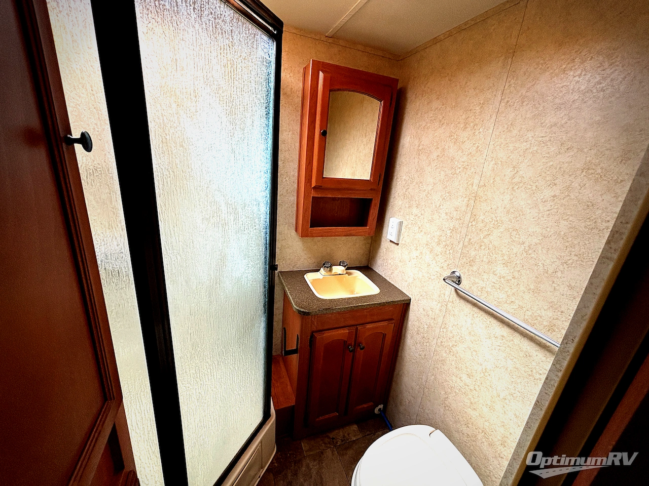 2013 Gulf Stream Streamlite XLT 27RKS Champagne Series Photo 7