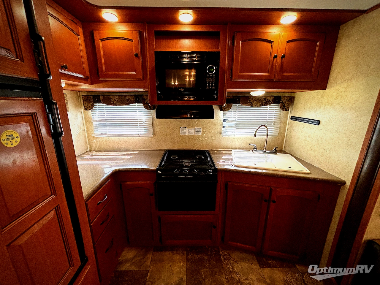2013 Gulf Stream Streamlite XLT 27RKS Champagne Series Photo 13