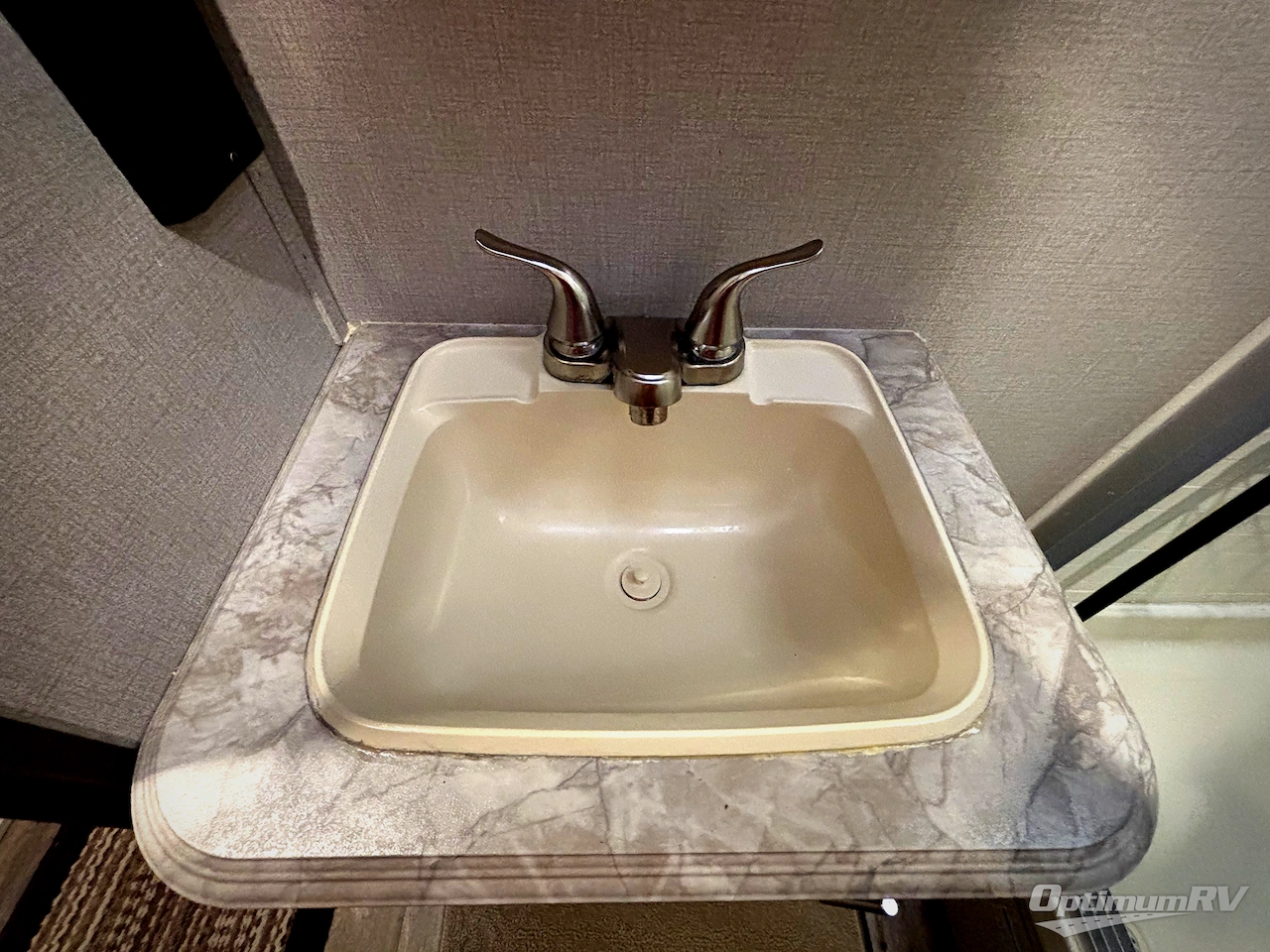 2021 Coachmen Catalina Legacy 303 RKDS Photo 9