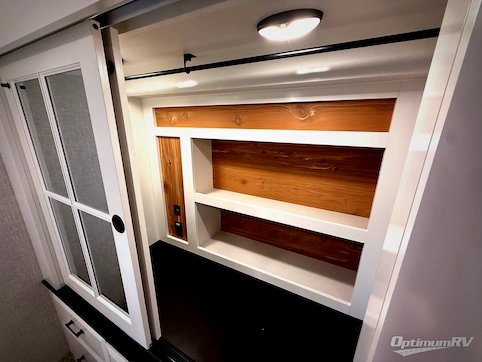2024 Jayco Pinnacle 37MDQS RV Photo 4