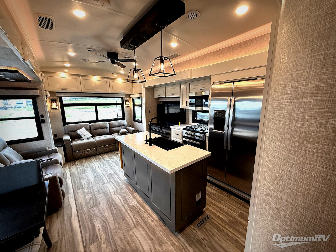 2024 Jayco Pinnacle 37MDQS Photo 4