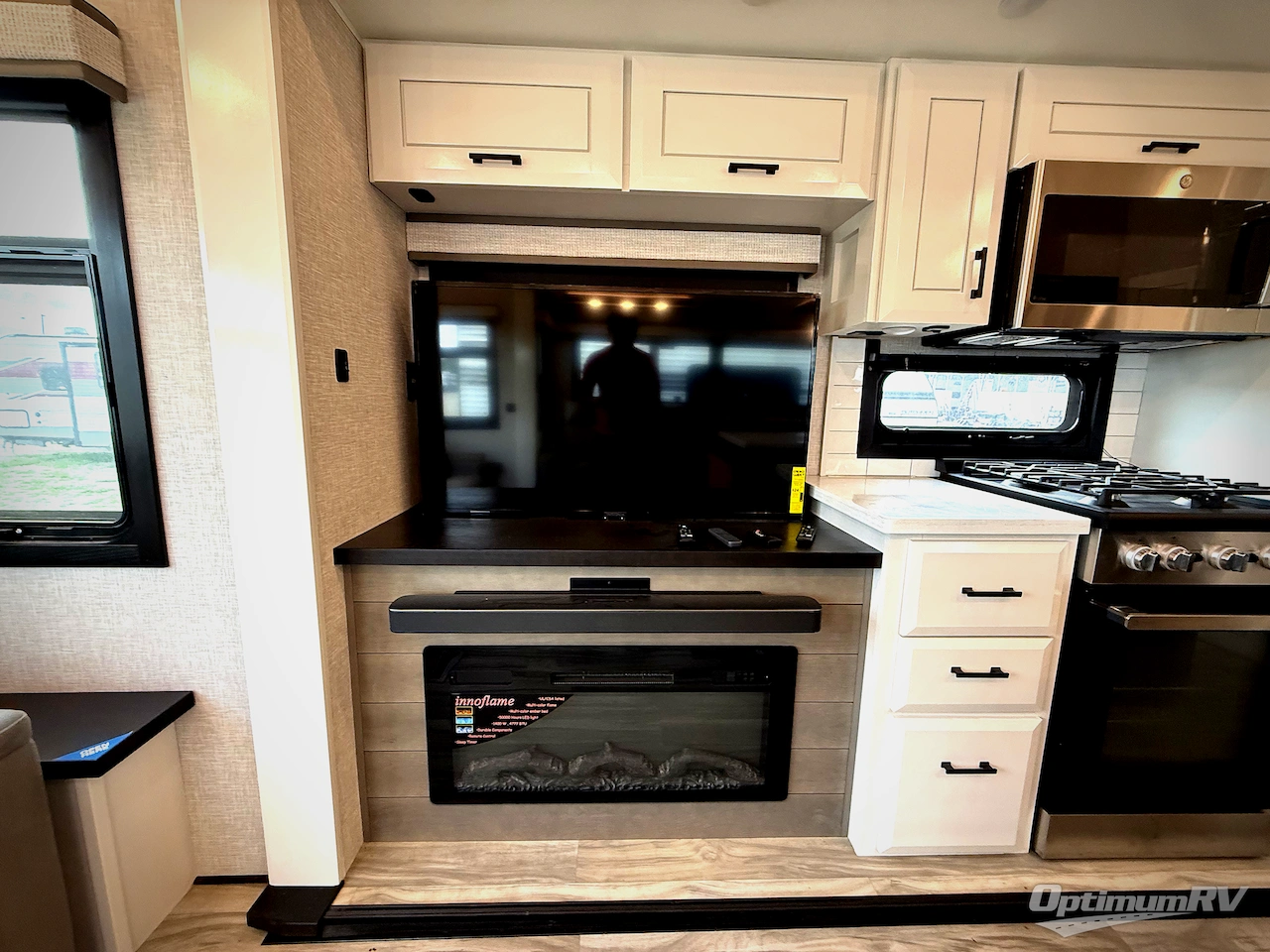 2024 Jayco Pinnacle 37MDQS Photo 8
