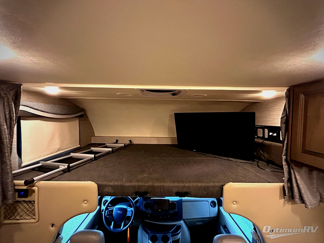 2021 Thor Outlaw 29J Photo 10