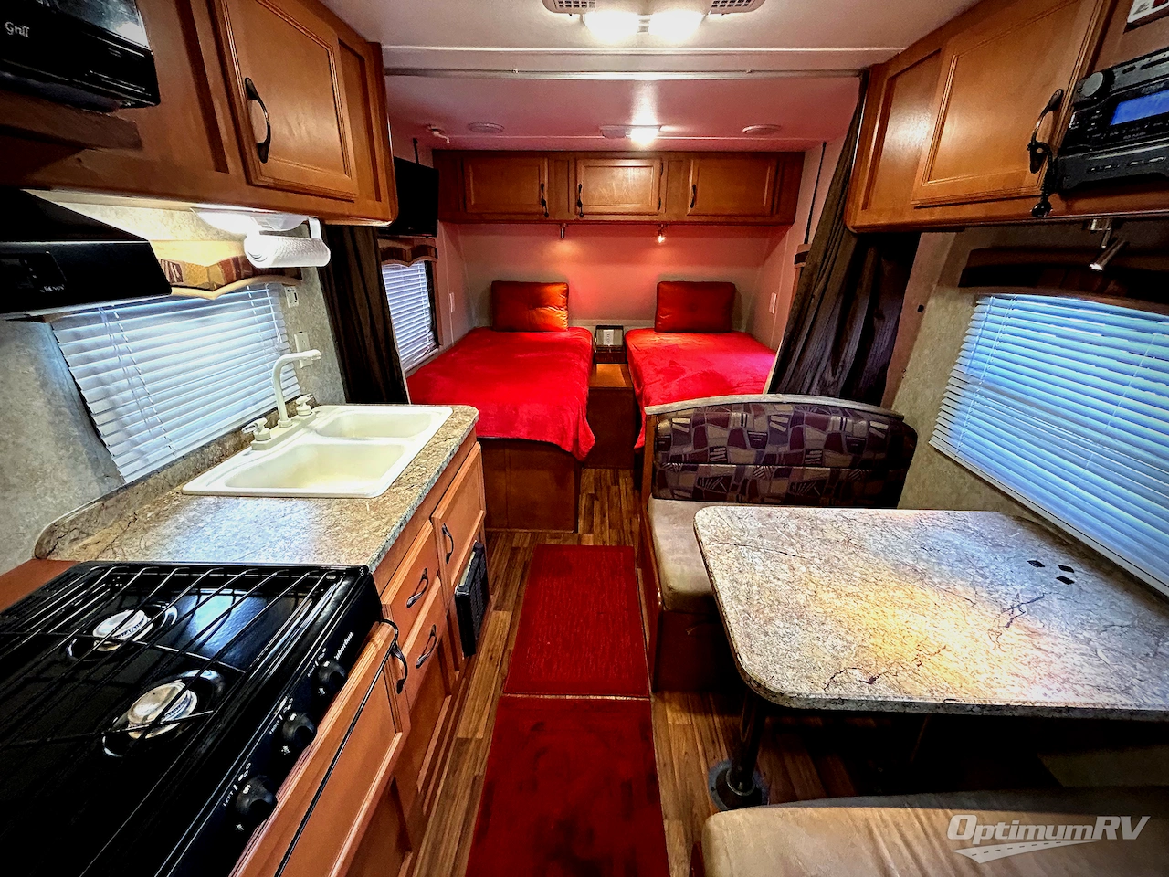 2013 Gulf Stream Ameri-Lite 21MB Photo 5