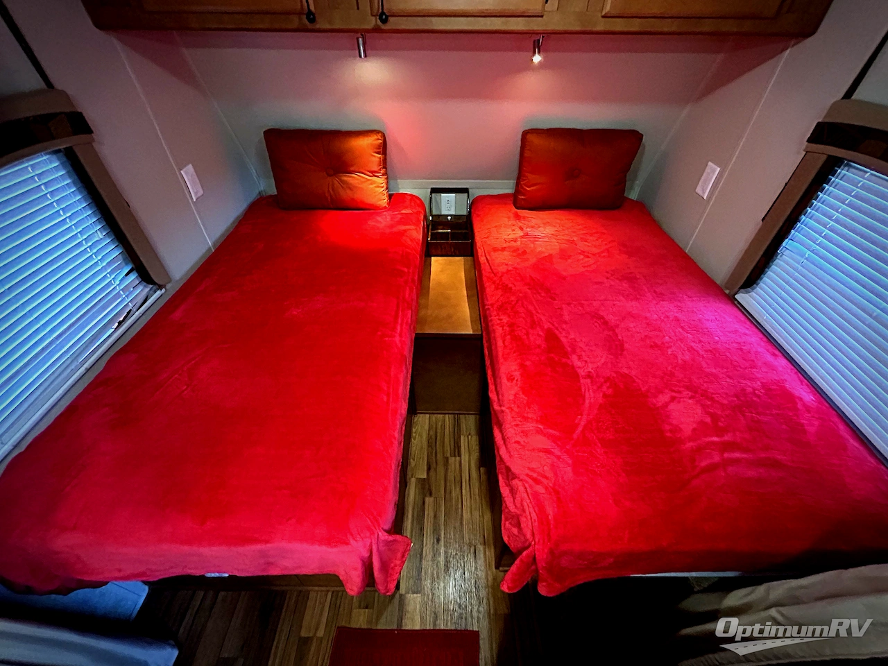 2013 Gulf Stream Ameri-Lite 21MB Photo 8