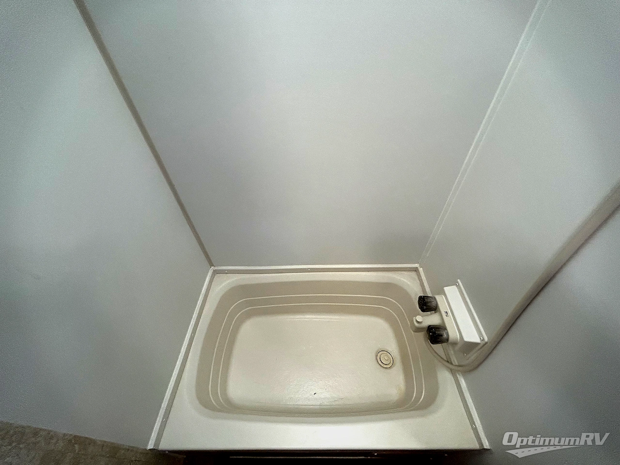 2013 Gulf Stream Ameri-Lite 21MB Photo 15