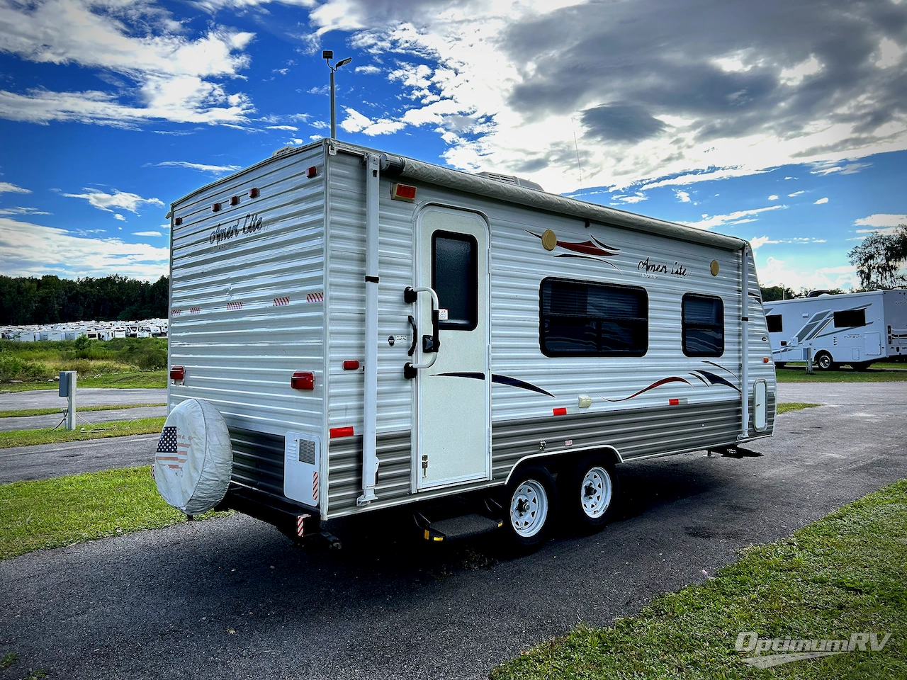 2013 Gulf Stream Ameri-Lite 21MB Photo 2