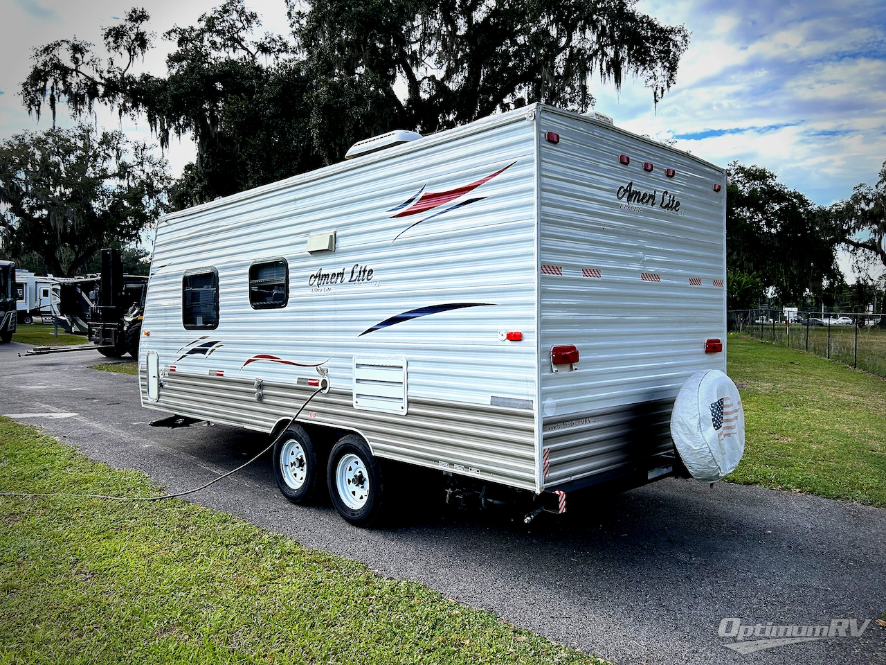2013 Gulf Stream Ameri-Lite 21MB Photo 3