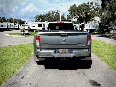 2019 Dodge RAM Bighorn 3500 RV Photo 2