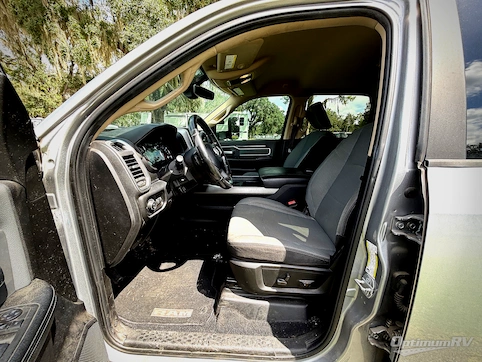 2019 Dodge RAM Bighorn 3500 RV Photo 4