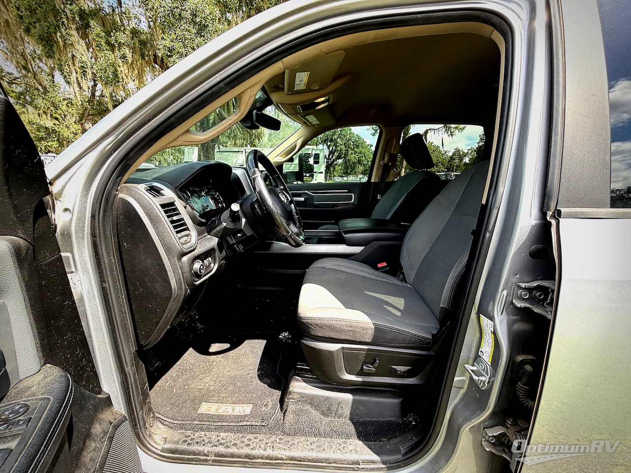 2019 Dodge RAM Bighorn 3500 Photo 10
