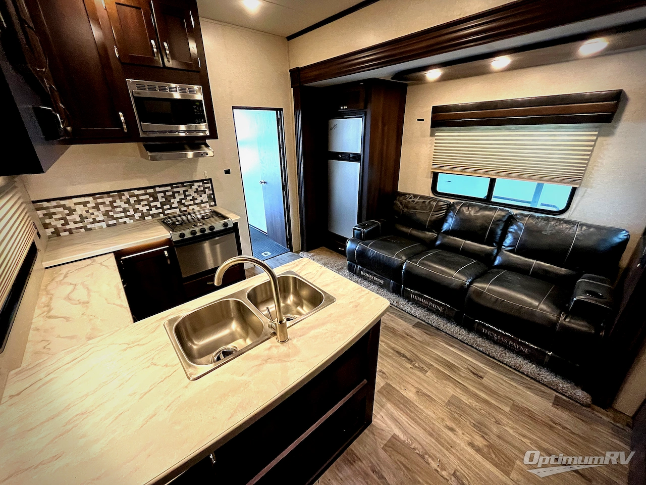 2018 Jayco Talon 393T Photo 6