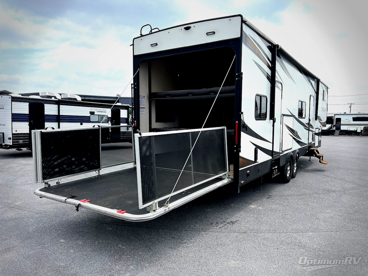 2018 Jayco Talon 393T Photo 3