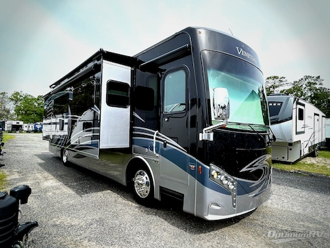 Used 2017 Thor Venetian G36 Featured Photo