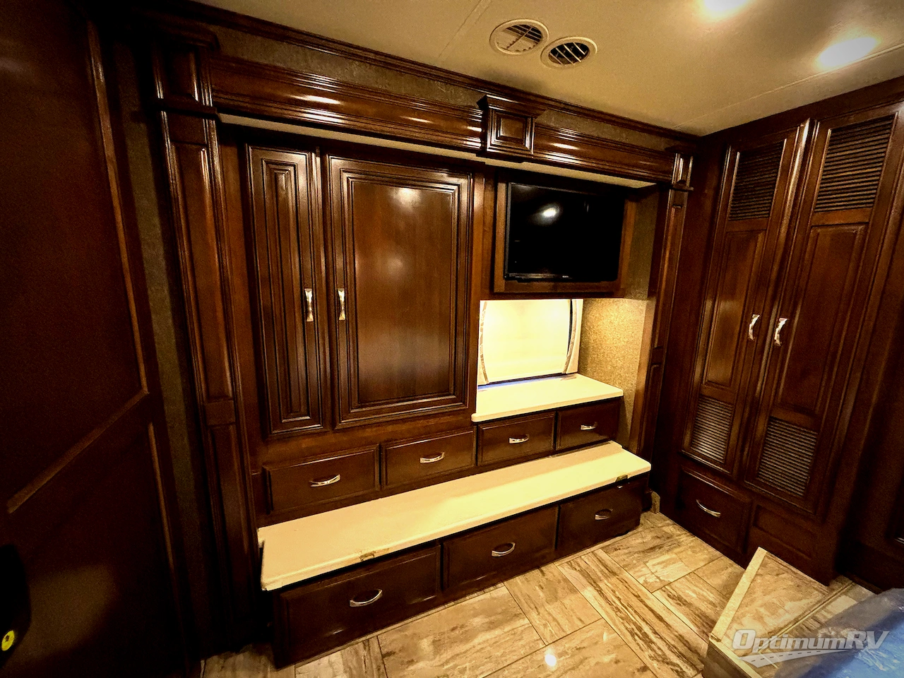 2017 Thor Venetian G36 Photo 20