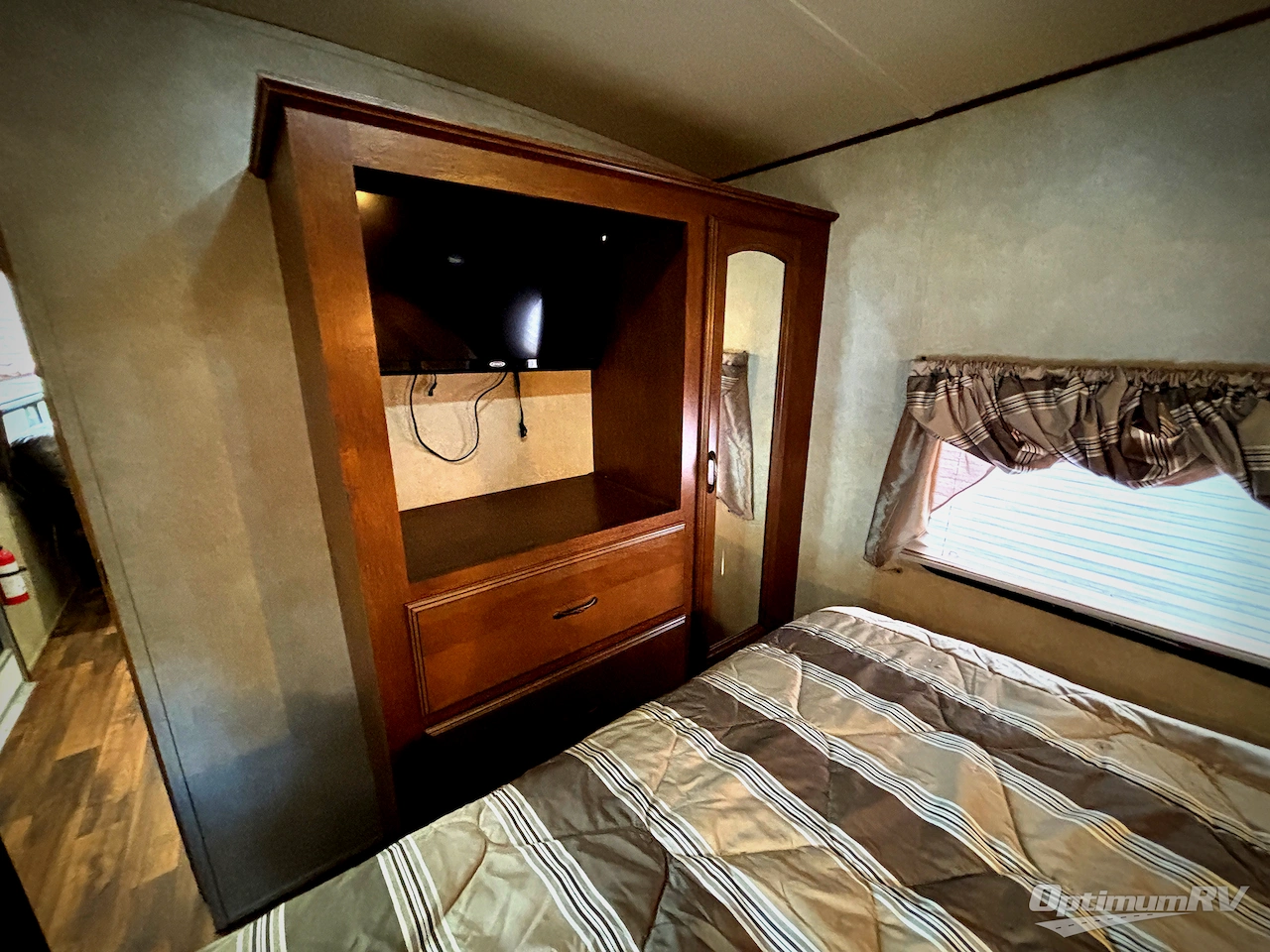2014 Forest River Salem Hemisphere Lite 282RK Photo 9