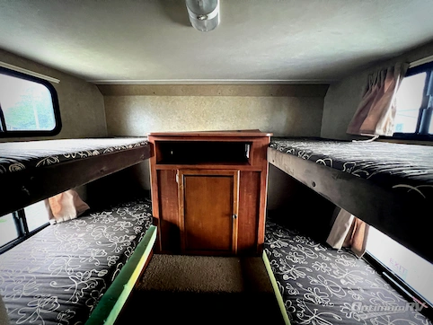 2013 Jayco White Hawk 29SQB RV Photo 3